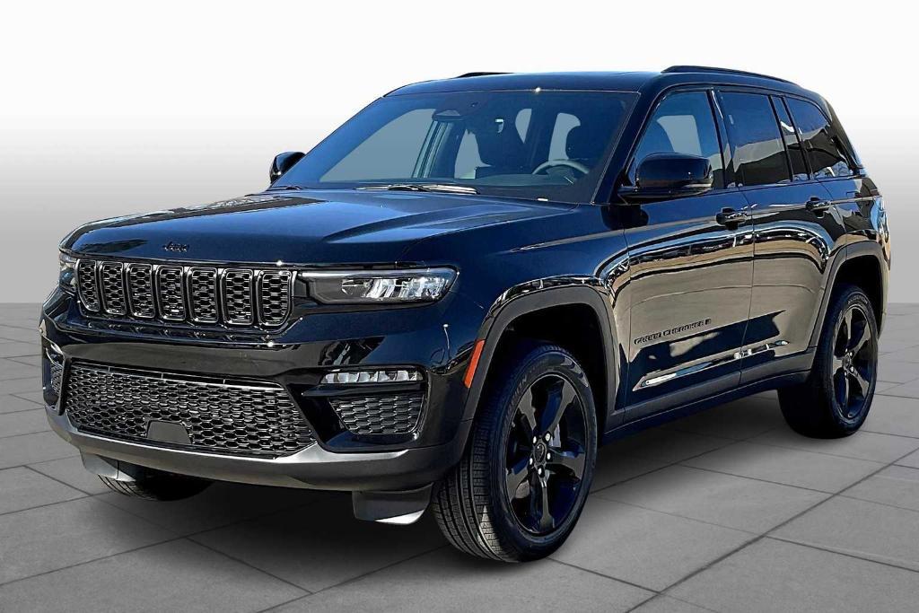 new 2025 Jeep Grand Cherokee car, priced at $47,499