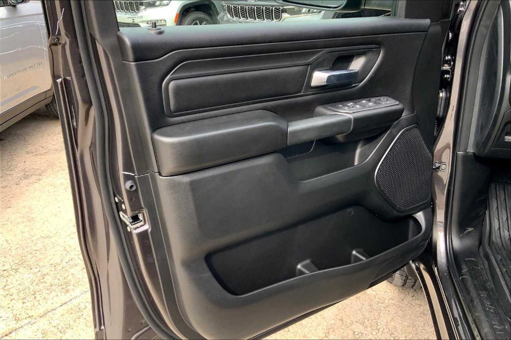 new 2025 Ram 1500 car, priced at $39,285