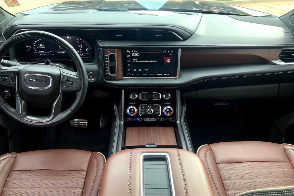 used 2023 GMC Yukon car, priced at $75,140