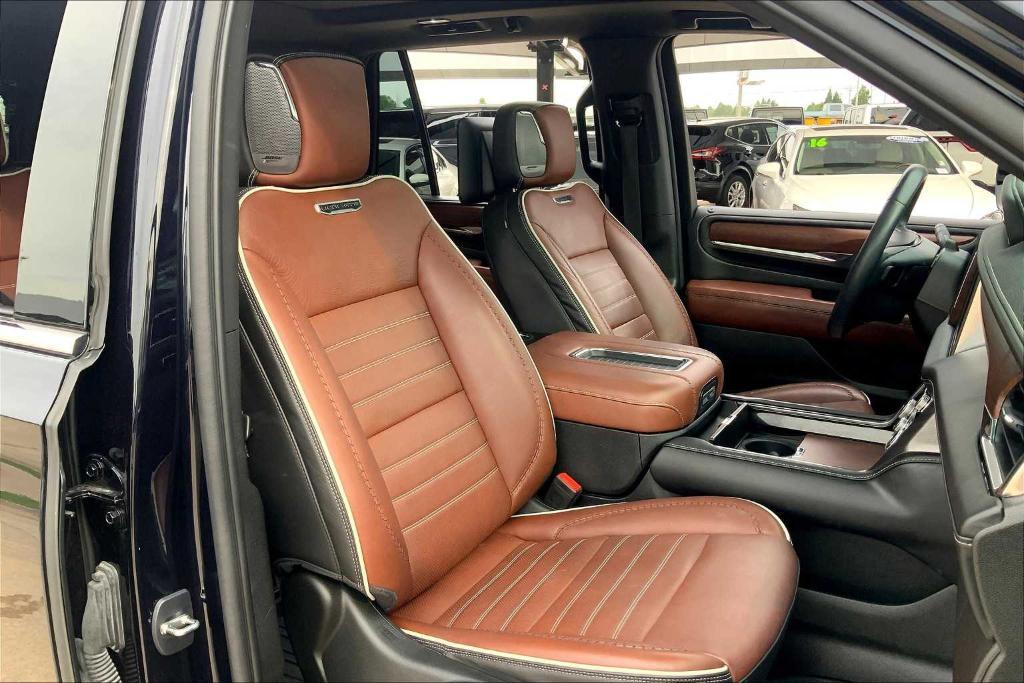 used 2023 GMC Yukon car, priced at $75,140