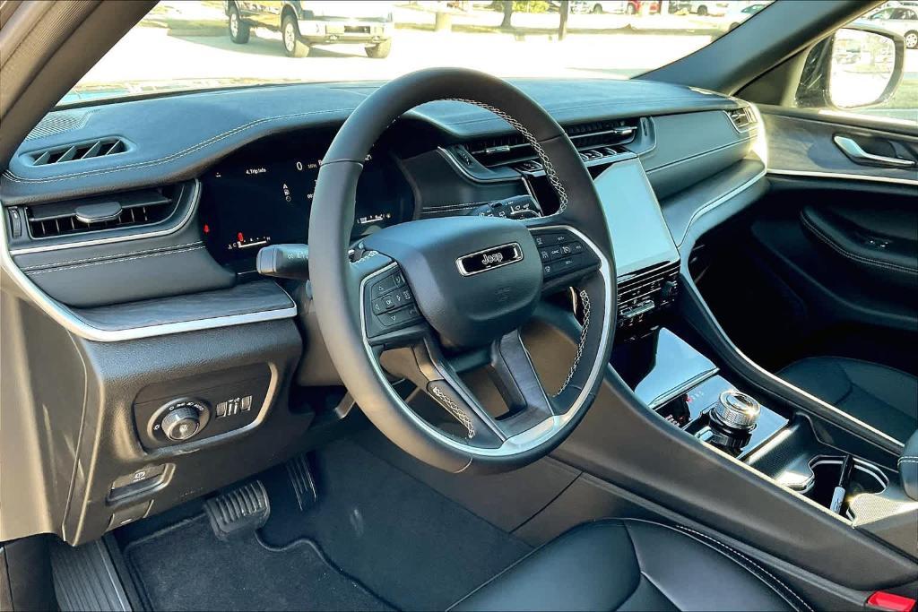 new 2025 Jeep Grand Cherokee L car, priced at $48,498