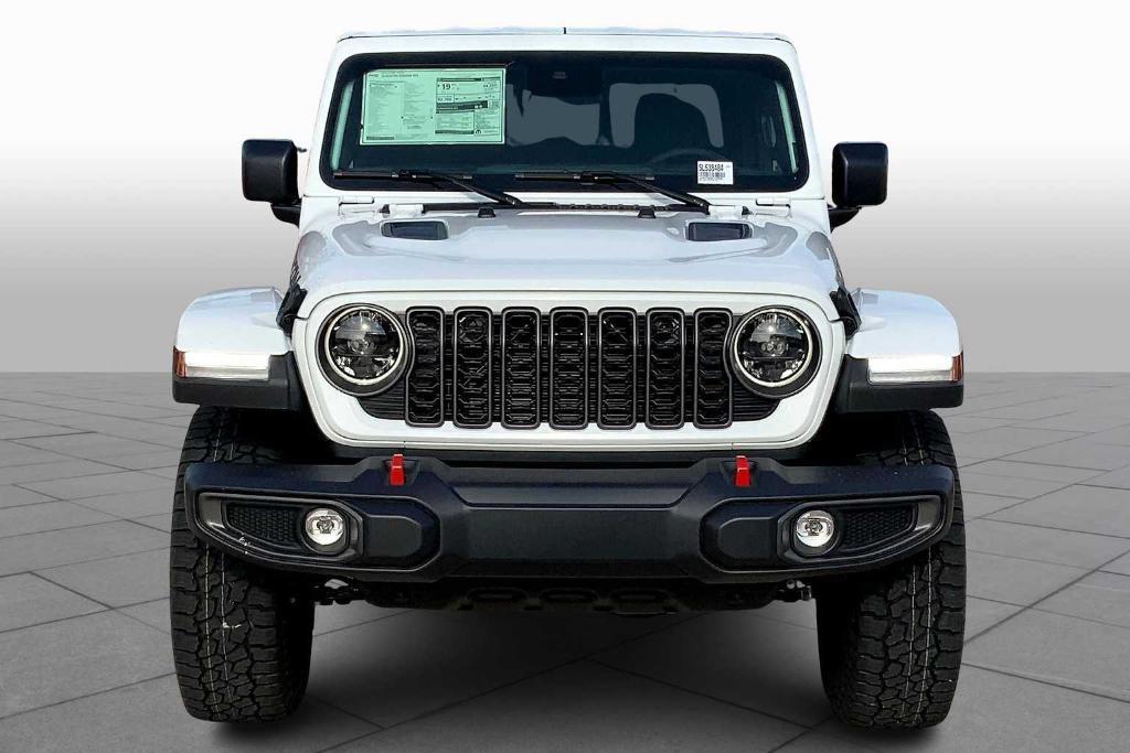 new 2025 Jeep Gladiator car, priced at $46,005