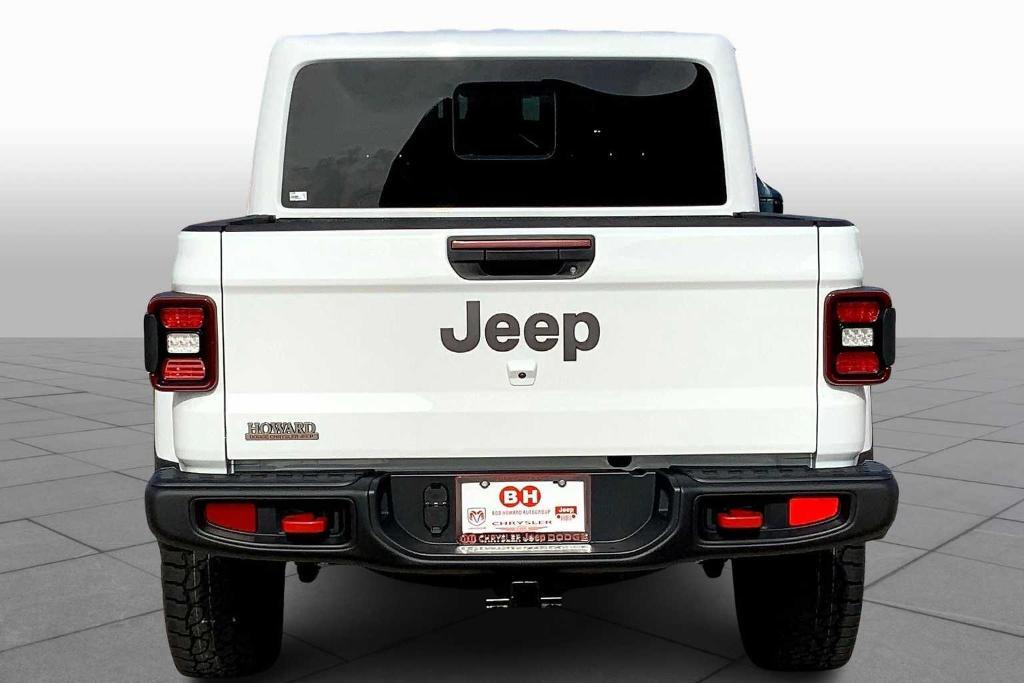 new 2025 Jeep Gladiator car, priced at $46,005