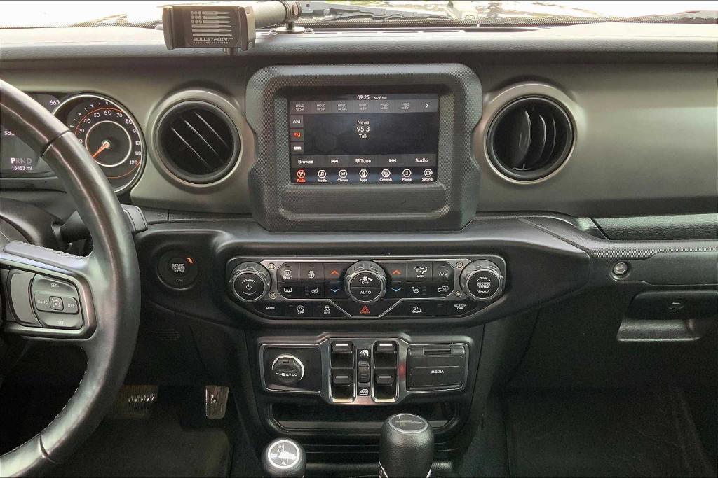 used 2022 Jeep Gladiator car, priced at $36,643
