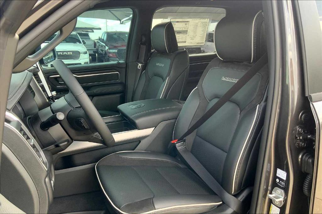 new 2025 Ram 1500 car, priced at $61,106