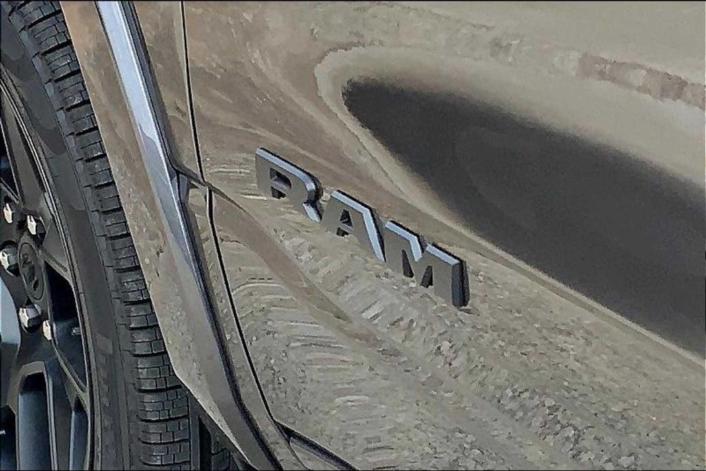 new 2025 Ram 1500 car, priced at $61,106