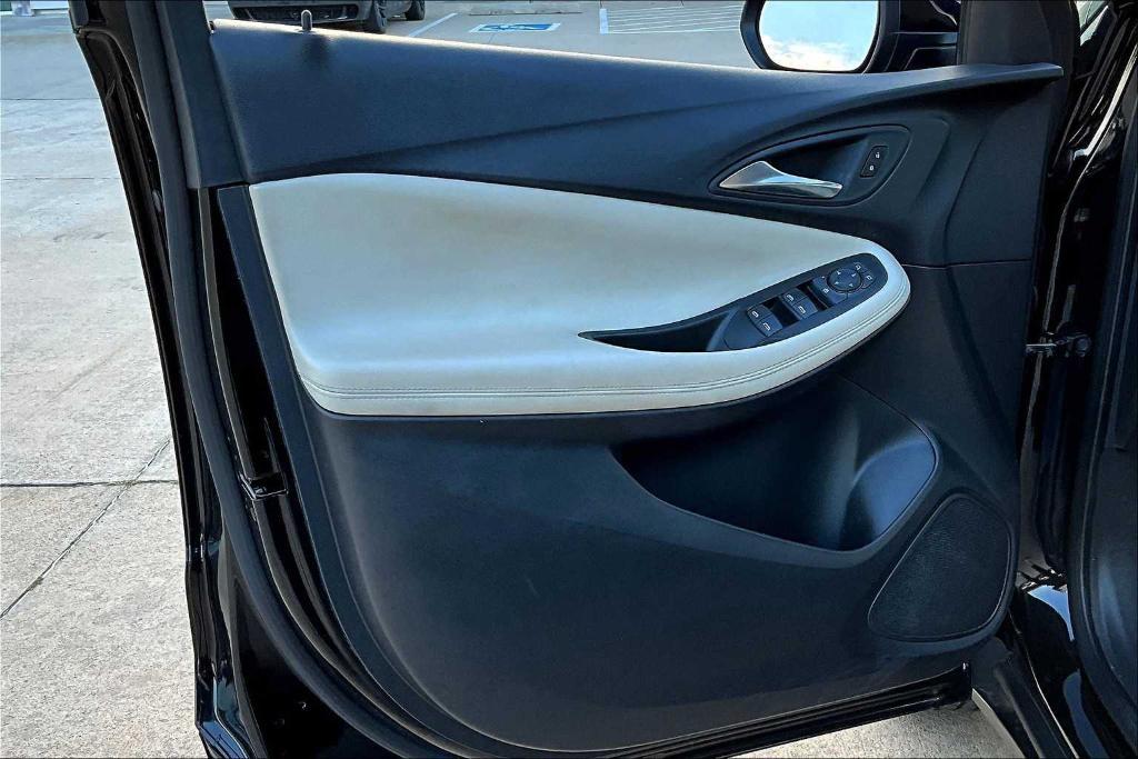 used 2024 Buick Encore GX car, priced at $19,291