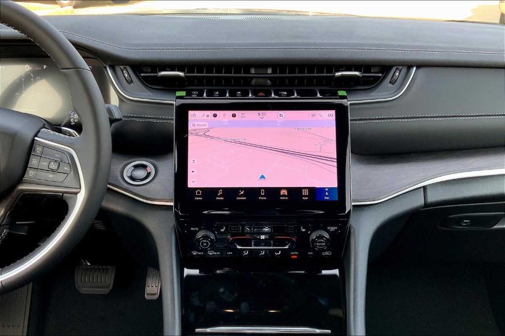 new 2025 Jeep Grand Cherokee L car, priced at $47,745