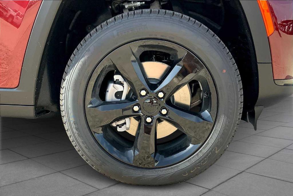 new 2025 Jeep Grand Cherokee L car, priced at $47,745
