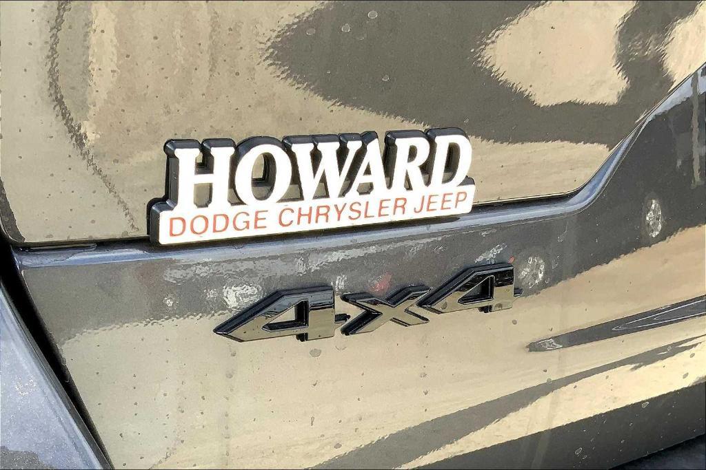 new 2025 Jeep Grand Cherokee car, priced at $56,175