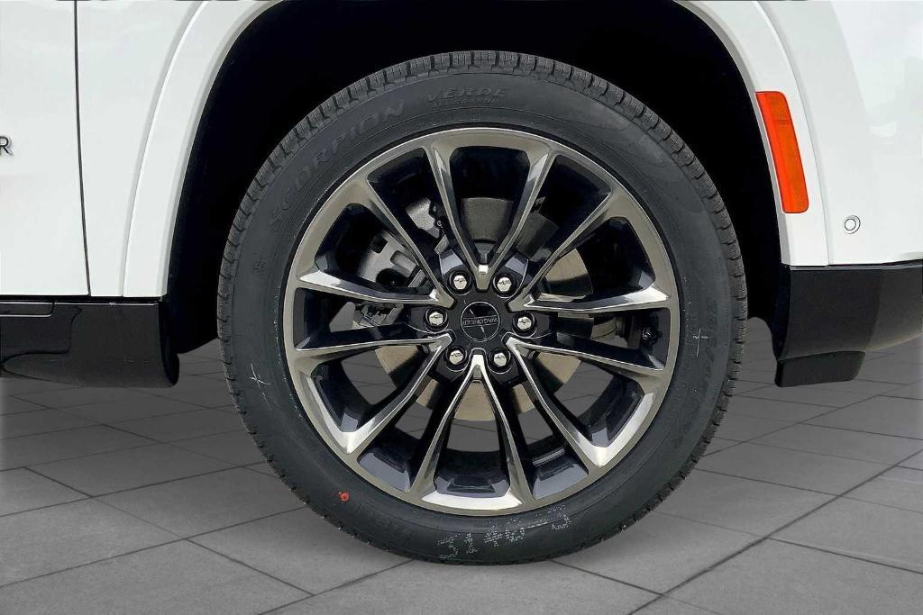 new 2025 Jeep Grand Wagoneer car, priced at $104,840