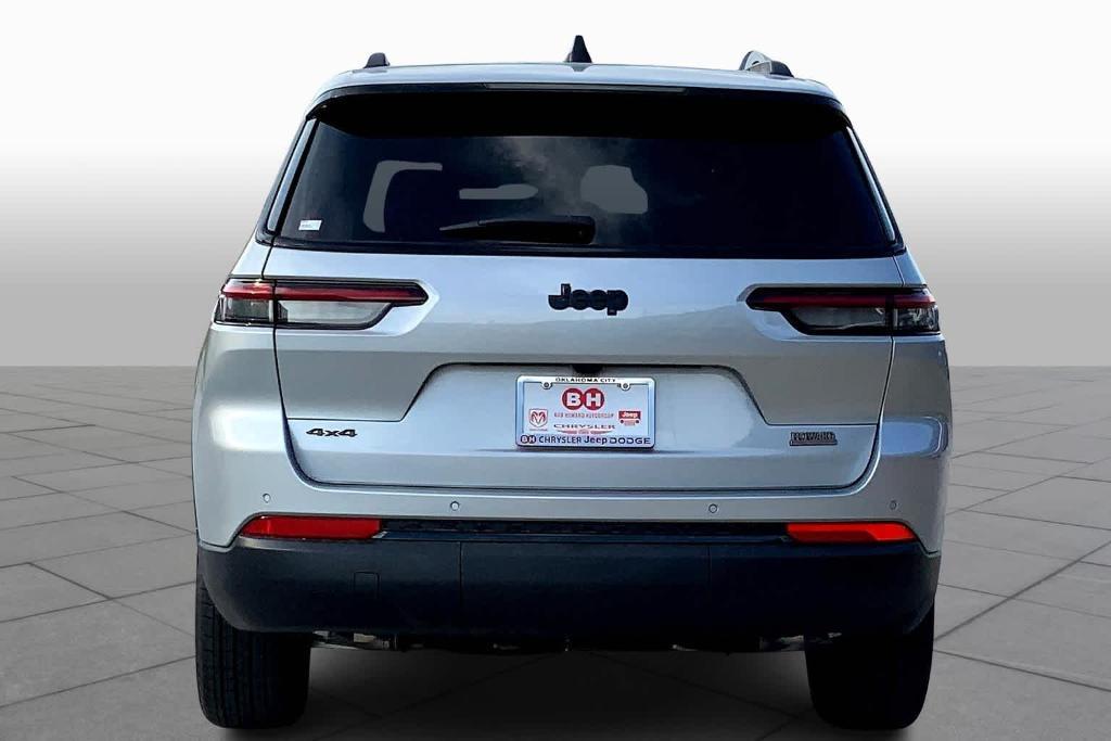 new 2024 Jeep Grand Cherokee L car, priced at $40,024