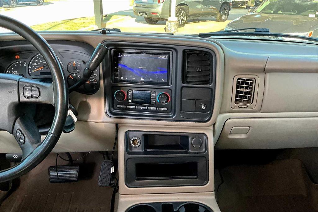 used 2005 GMC Yukon XL car, priced at $3,575