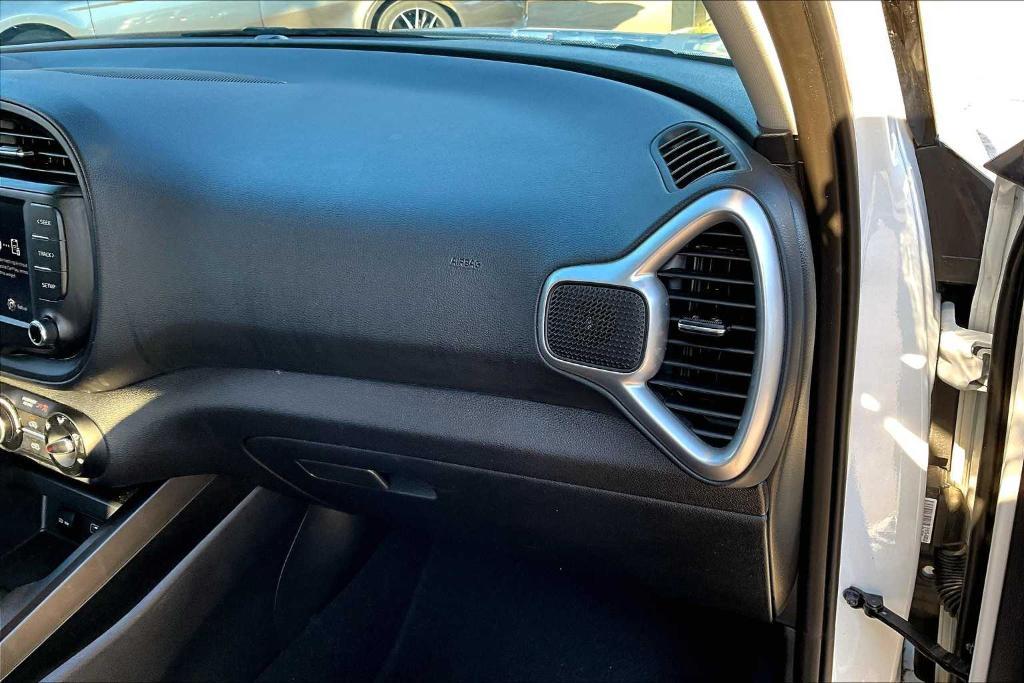 used 2024 Kia Soul car, priced at $17,366