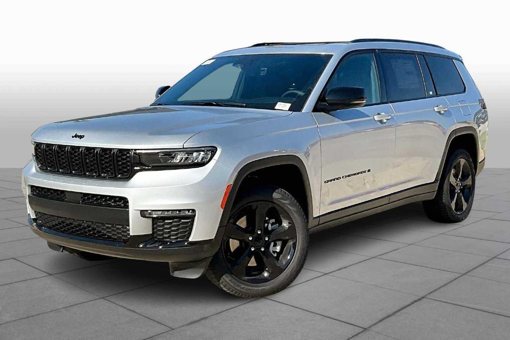 new 2025 Jeep Grand Cherokee L car, priced at $47,615