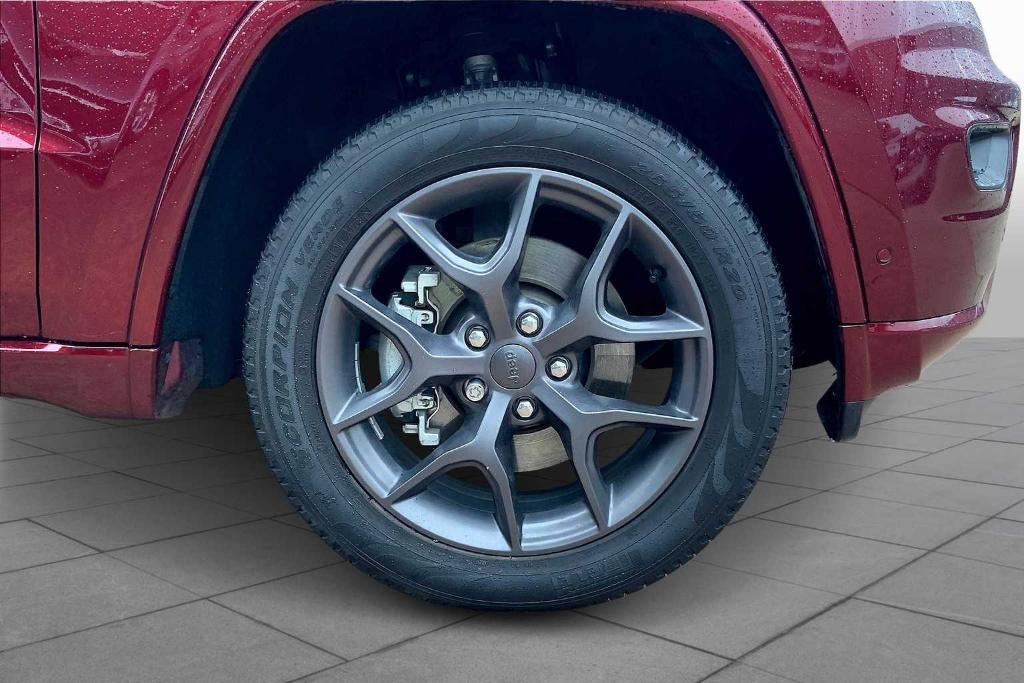 used 2021 Jeep Grand Cherokee car, priced at $30,859