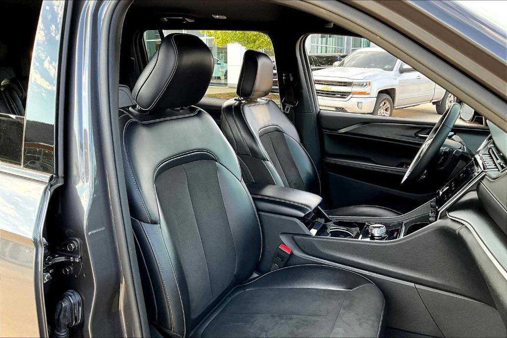 used 2023 Jeep Grand Cherokee L car, priced at $29,545