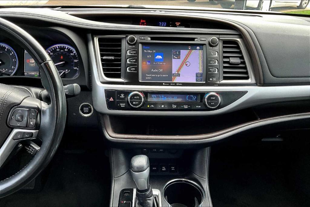used 2018 Toyota Highlander car, priced at $19,265