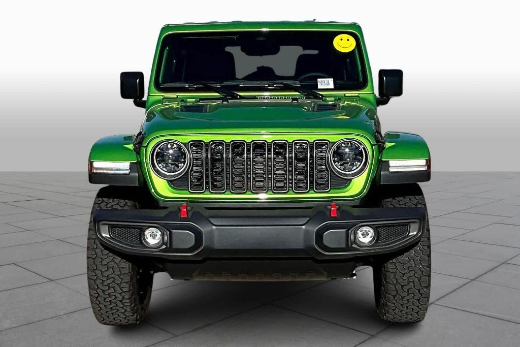 new 2025 Jeep Wrangler car, priced at $49,033