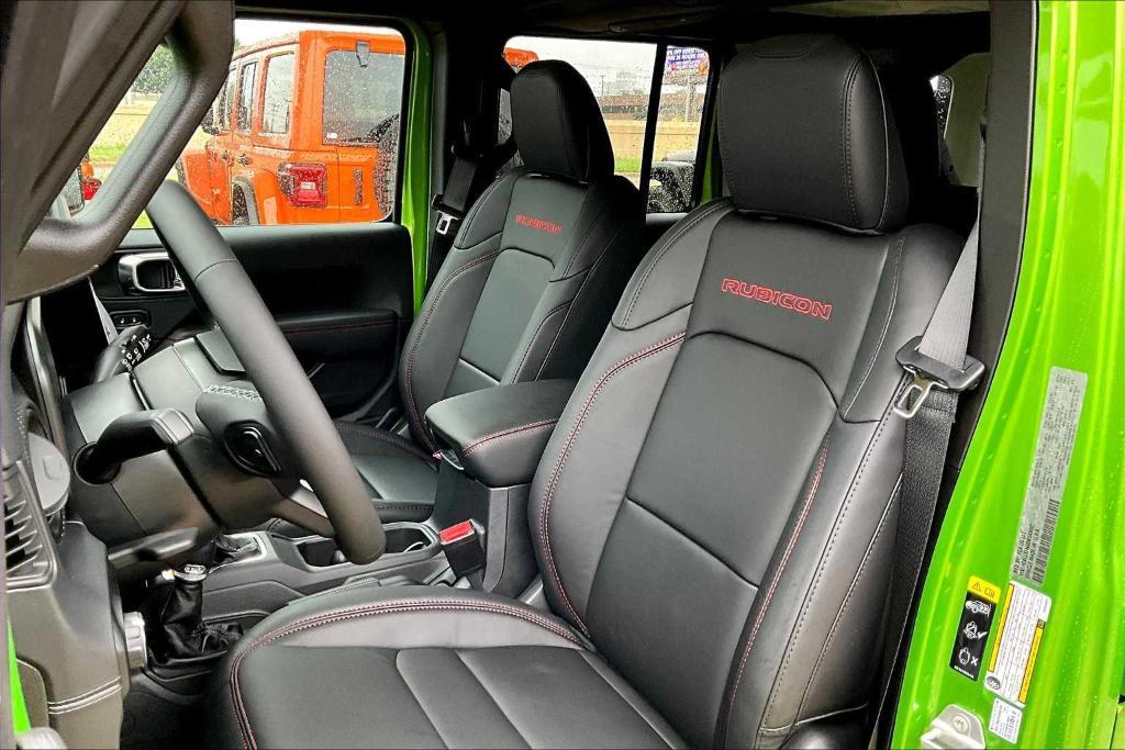 new 2025 Jeep Wrangler car, priced at $54,090