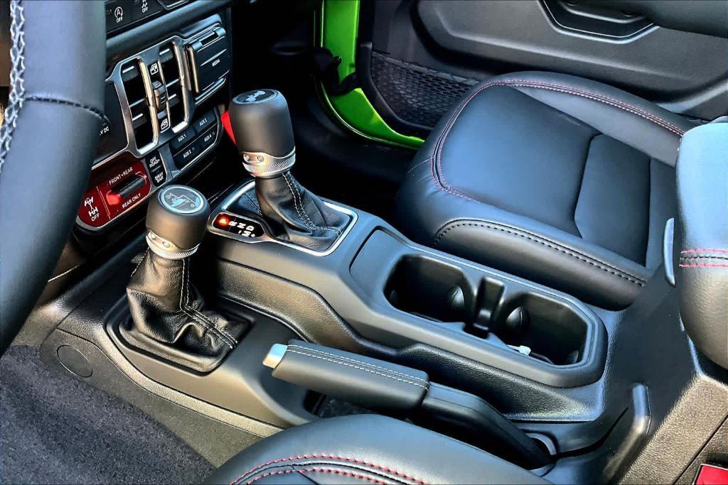 new 2025 Jeep Wrangler car, priced at $49,033