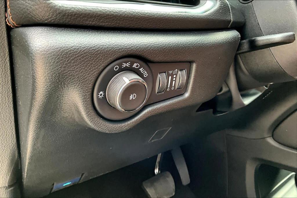 new 2026 Chrysler Pacifica car, priced at $49,260