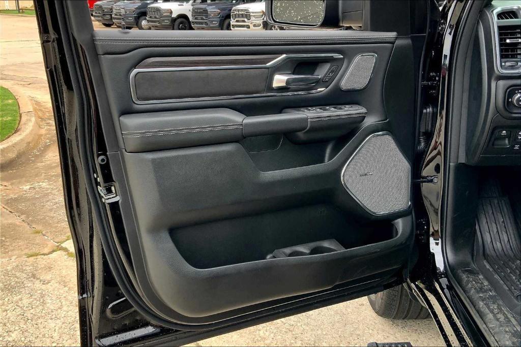new 2025 Ram 1500 car, priced at $60,811