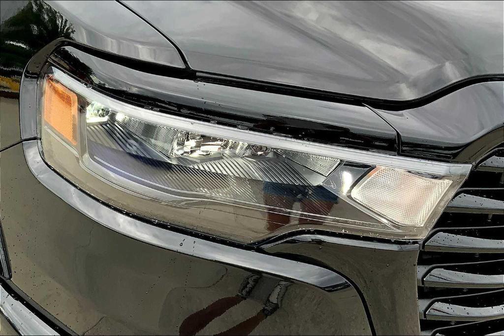 new 2025 Ram 1500 car, priced at $60,811