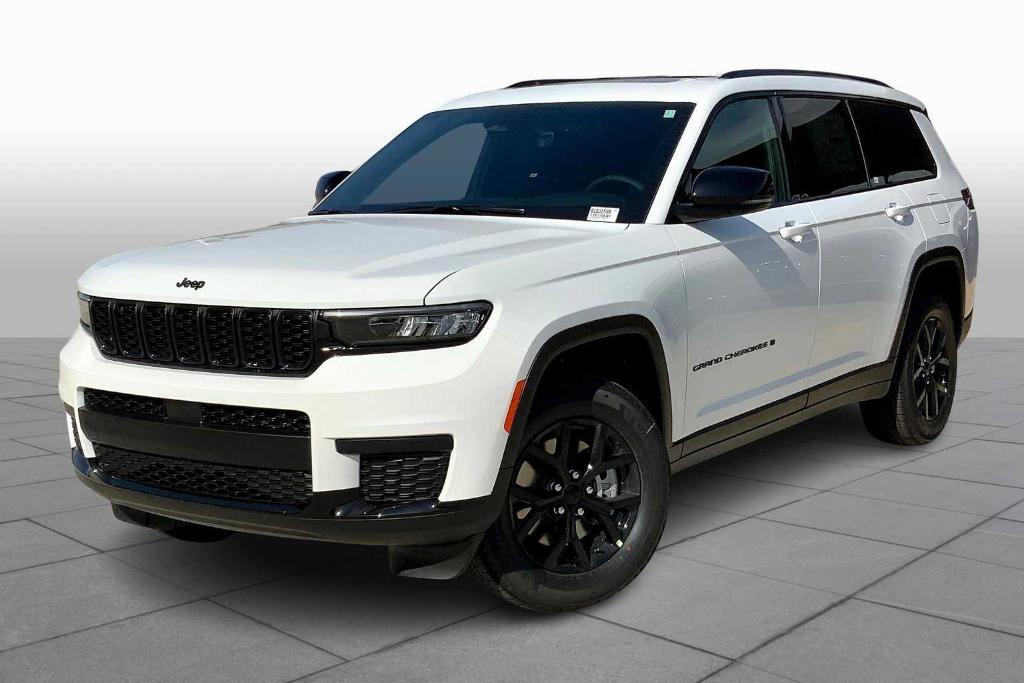 new 2025 Jeep Grand Cherokee L car, priced at $41,772