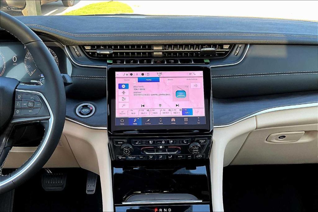 new 2025 Jeep Grand Cherokee L car, priced at $46,035