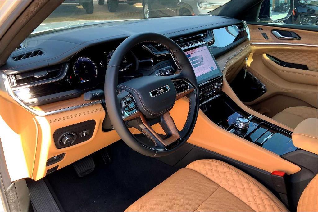 new 2025 Jeep Grand Cherokee L car, priced at $59,630