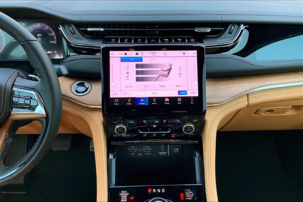 new 2025 Jeep Grand Cherokee L car, priced at $59,630