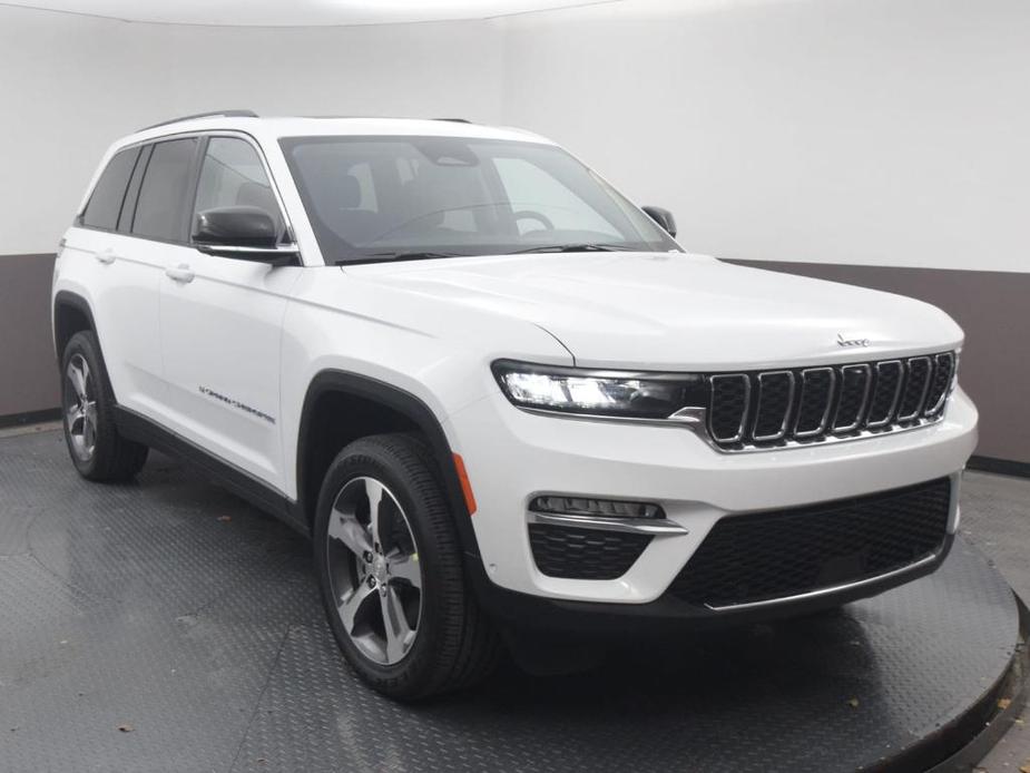 new 2022 Jeep Grand Cherokee 4xe car, priced at $55,000