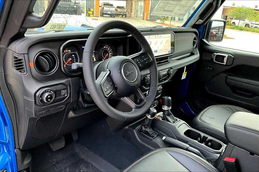 new 2025 Jeep Gladiator car, priced at $47,787