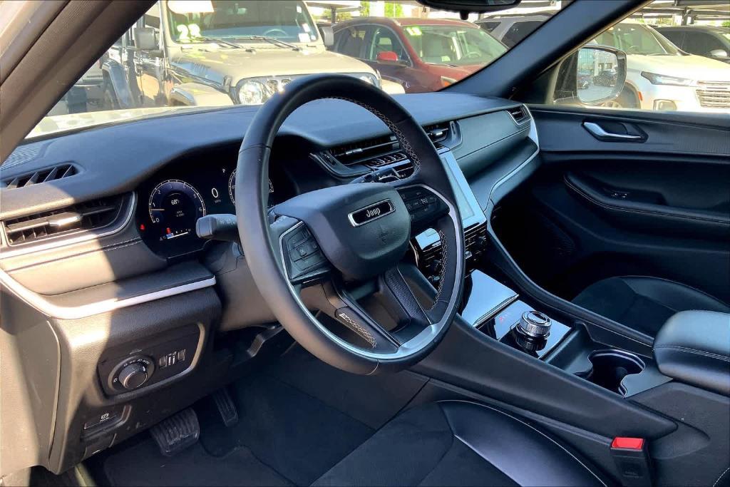 used 2023 Jeep Grand Cherokee car, priced at $31,498