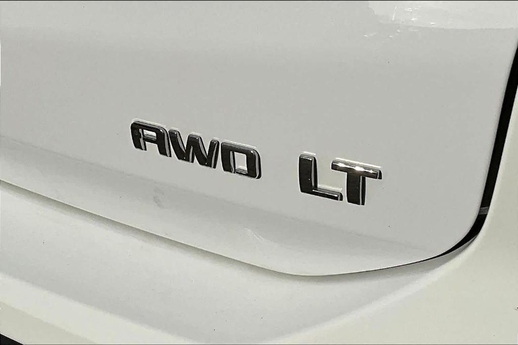 used 2023 Chevrolet Equinox car, priced at $23,291