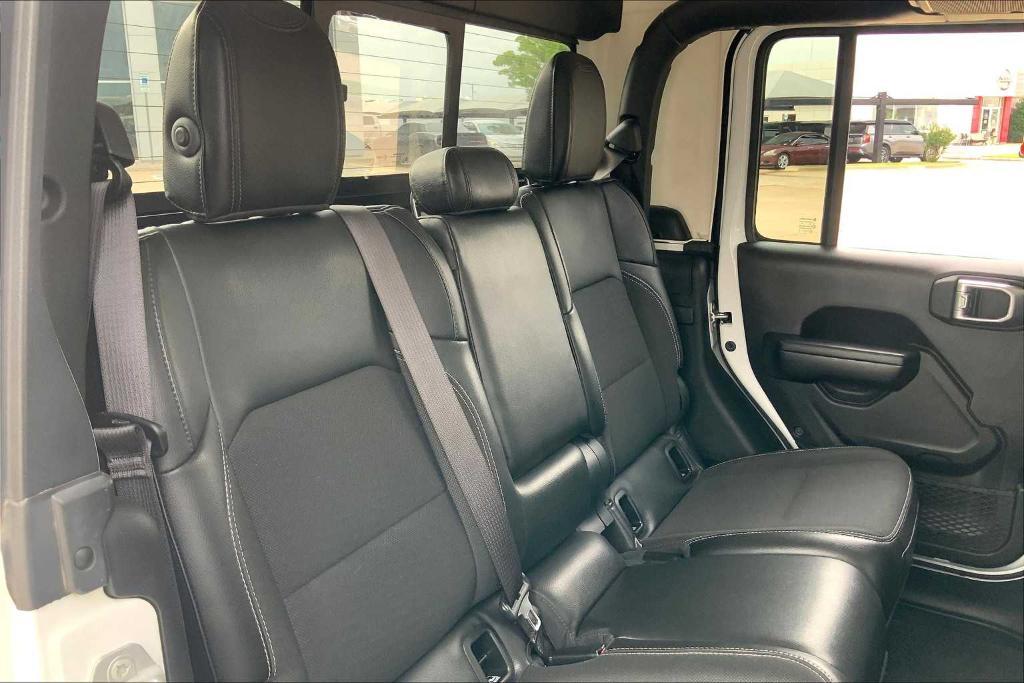 used 2021 Jeep Gladiator car, priced at $28,975