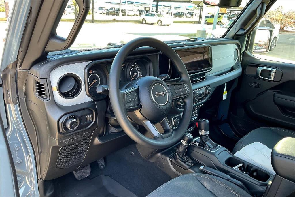 new 2025 Jeep Wrangler car, priced at $39,499