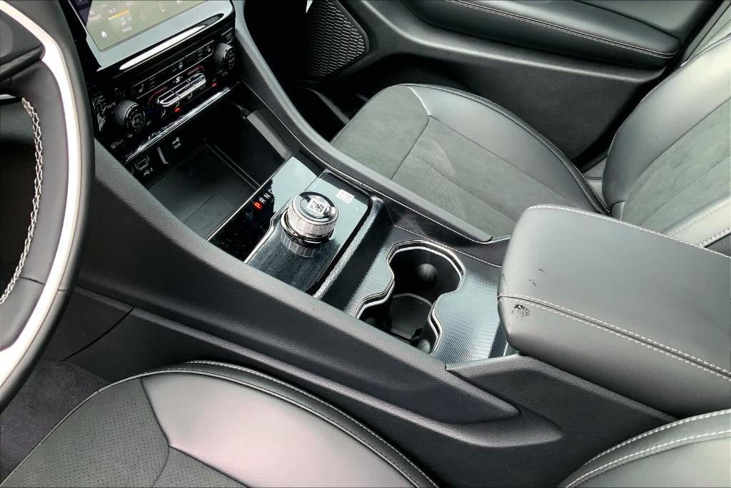 new 2025 Jeep Grand Cherokee L car, priced at $39,372