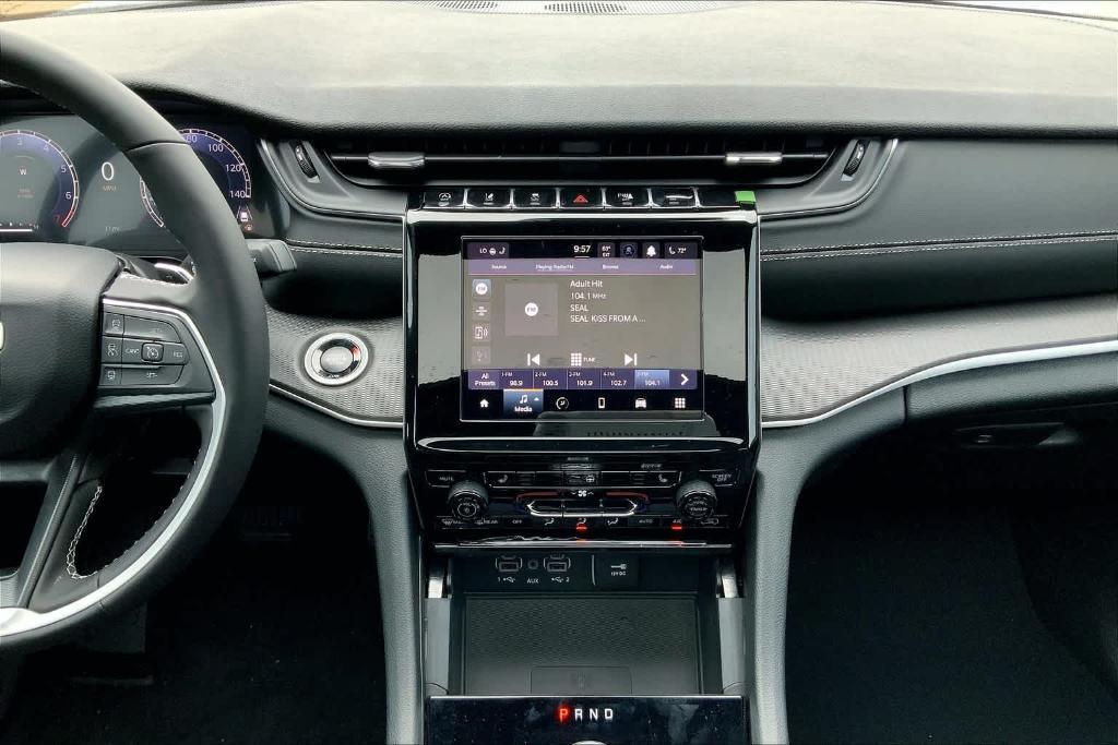 new 2025 Jeep Grand Cherokee L car, priced at $39,372