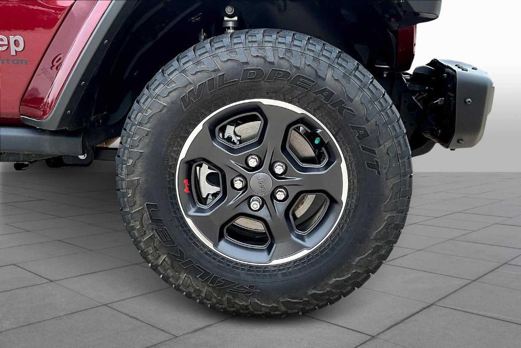 used 2021 Jeep Gladiator car, priced at $35,591
