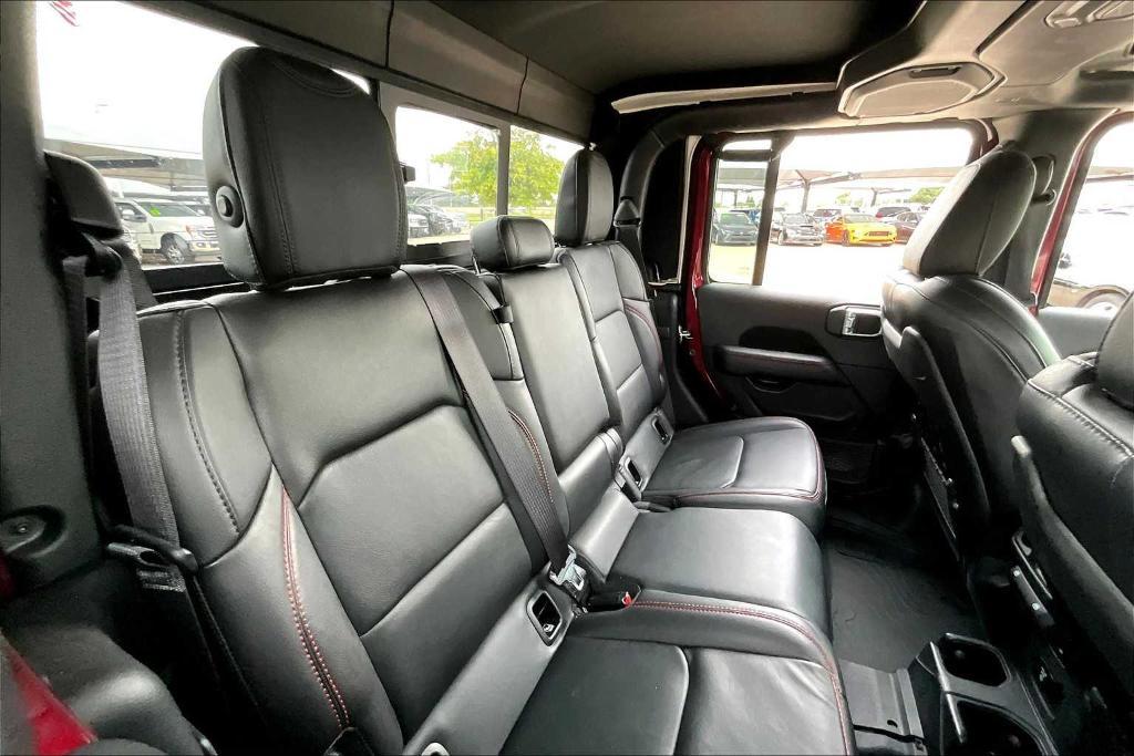used 2021 Jeep Gladiator car, priced at $35,591