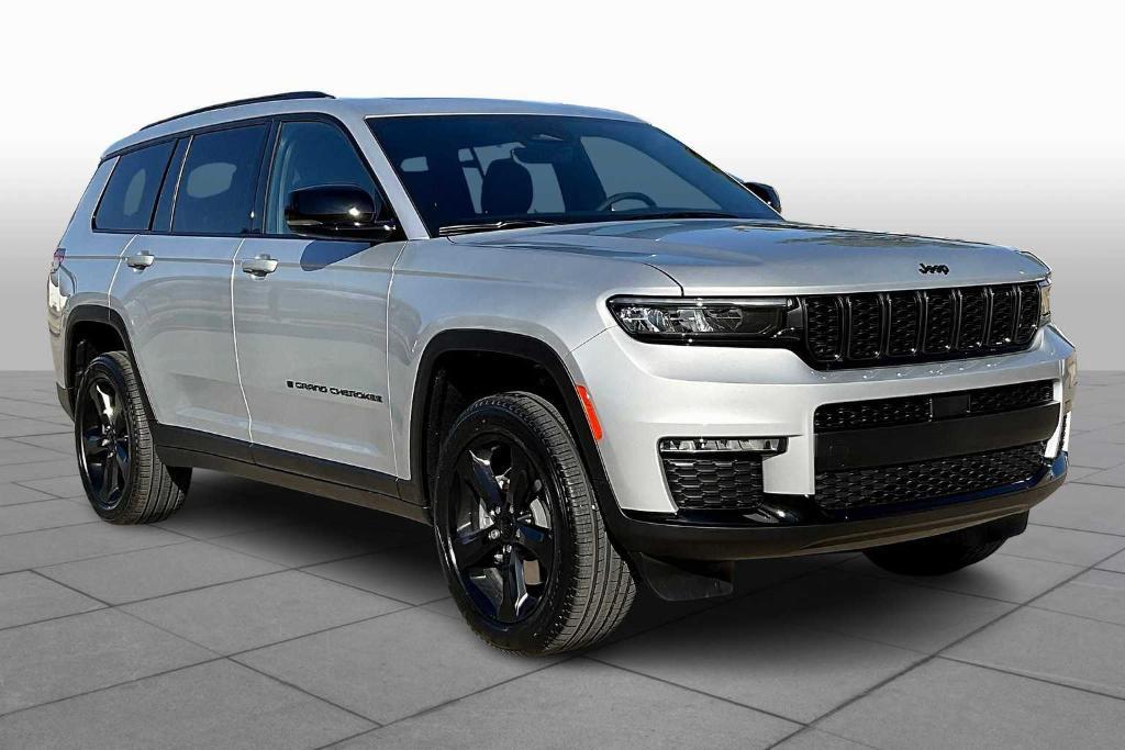 new 2025 Jeep Grand Cherokee L car, priced at $50,499