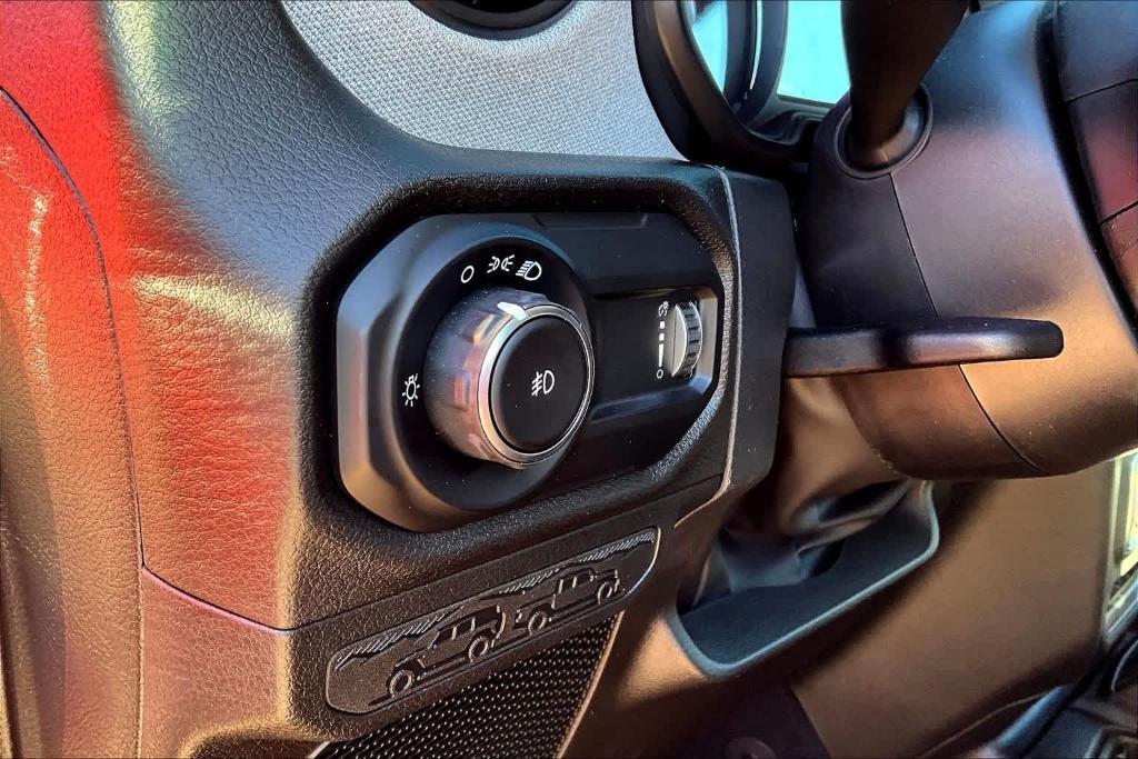 new 2026 Jeep Wrangler car, priced at $36,275