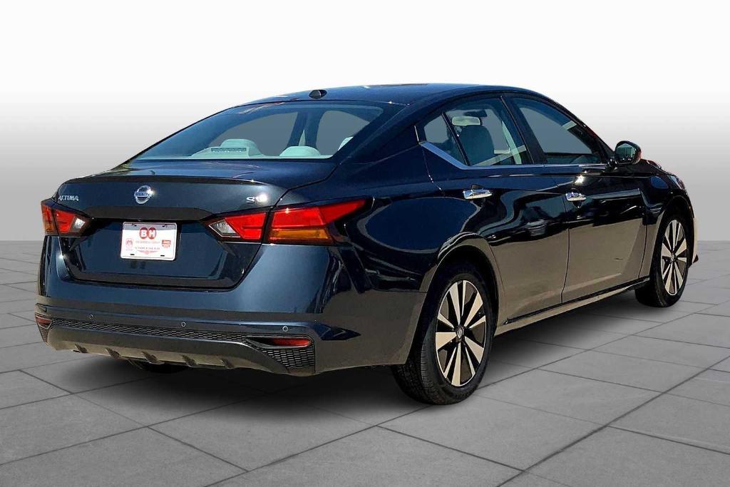 used 2021 Nissan Altima car, priced at $17,798