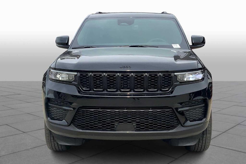 new 2025 Jeep Grand Cherokee car, priced at $35,730