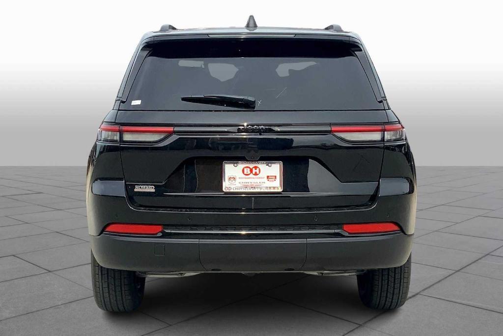 new 2025 Jeep Grand Cherokee car, priced at $35,730