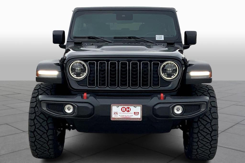 new 2025 Jeep Wrangler car, priced at $61,333
