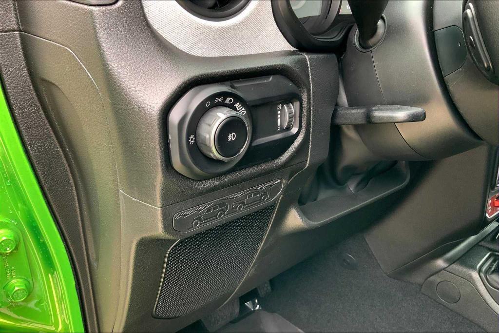 new 2025 Jeep Wrangler car, priced at $44,390