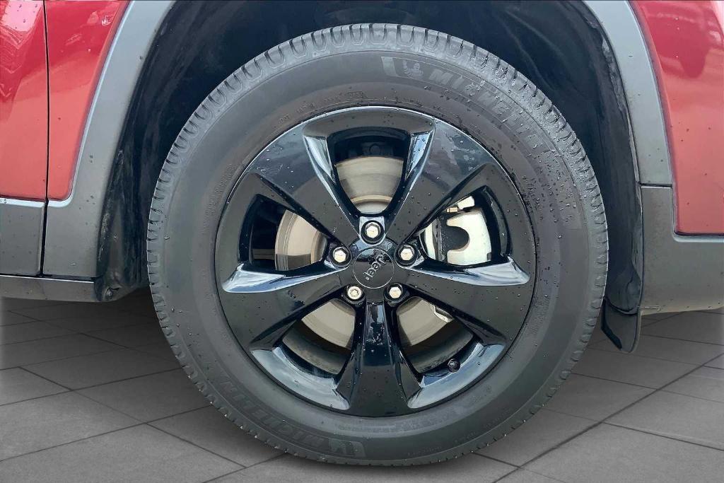 used 2021 Jeep Cherokee car, priced at $16,431